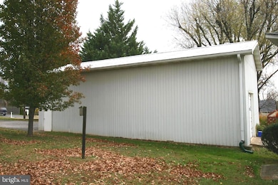 5719 Shookstown Rd, Frederick, MD 21702 - photo 5