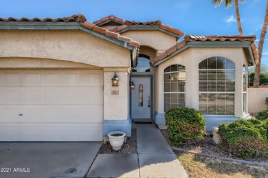 3-066719624-04 Exterior Front Entry