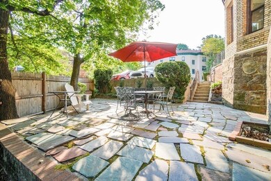 11 Garrison Rd unit 1, Brookline, MA 02445 - photo 2