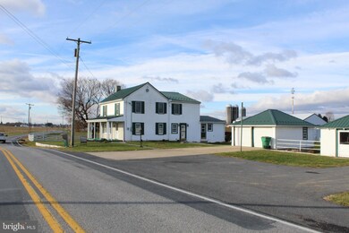 4761 Olde Scotland Rd, Chambersburg, PA 17202 - photo 2