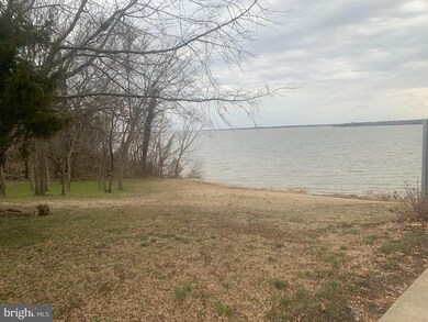 35485 Army Navy Dr, Mechanicsville, MD 20659 - photo 7