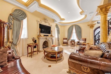 72-07 112th St, Flushing, NY 11375 - photo 7