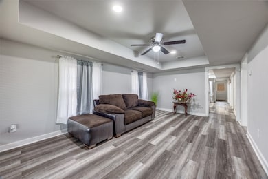 119 W Lake St, Sherman, TX 75090 - photo 4