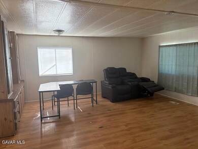 3300 15th St W unit 39, Rosamond, CA 93560 - photo 5