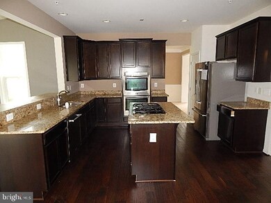 7038 Sand Cherry Way, Clinton, MD 20735 - photo 6