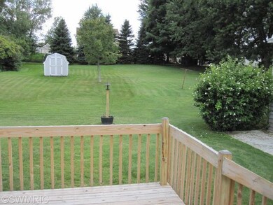 1806 72nd St SW, Byron Center, MI 49315 - photo 2