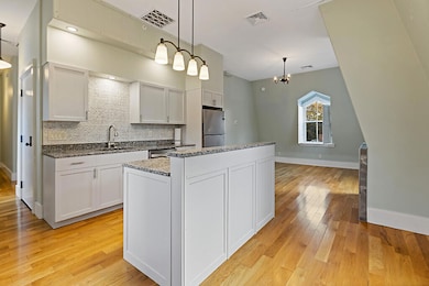 15 Middle St unit 3, Hallowell, ME 04347 - photo 4