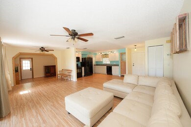 2712 Padden Ct-5
