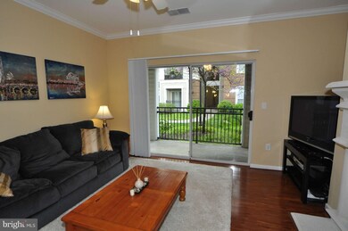 12929 Centre Park Cir unit 117, Herndon, VA 20171 - photo 5