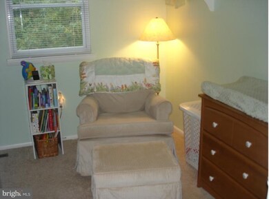 5615 Selford Rd, Halethorpe, MD 21227 - photo 3