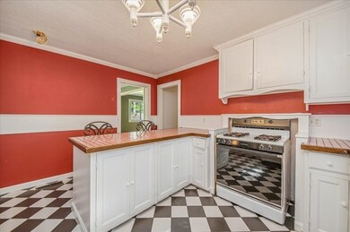 146 Acton Rd, Chelmsford, MA 01824 - photo 2