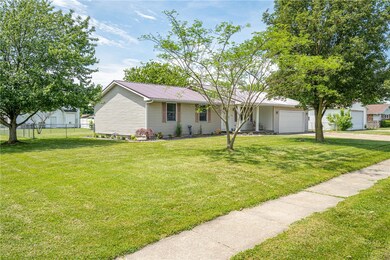 101 E Elm Ave, Effingham, IL 62401 - photo 5