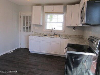 16 Fane Ct, Troy, NY 12182 - photo 5