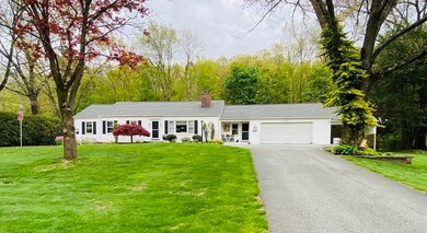 4 Cliffside Dr, Wilbraham, MA 01095 - photo 2