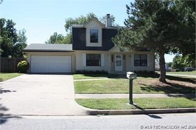 2800 S Narcissus Ct, Broken Arrow, OK 74012 - photo 2