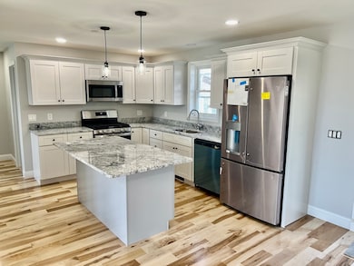 10 8th Ave unit 2, Haverhill, MA 01830 - photo 4