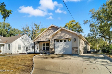 2272 Lakewood Ave, Lima, OH 45805 - photo 2