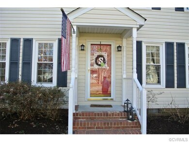 Vinyl Siding and tilt windows