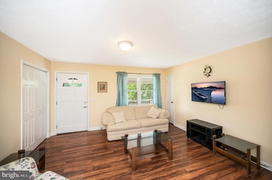 1406 Lakeview Pkwy, Locust Grove, VA 22508 - photo 5