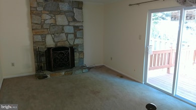 2813 Schubert Dr, Silver Spring, MD 20904 - photo 4