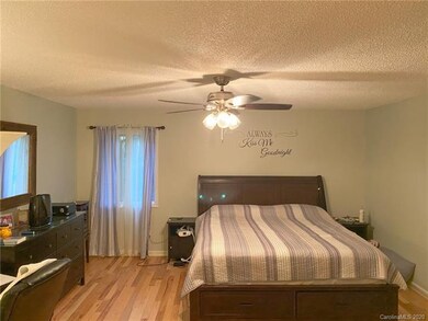 105 Roasted Chestnut Trail, Hendersonville, NC 28792 - photo 6