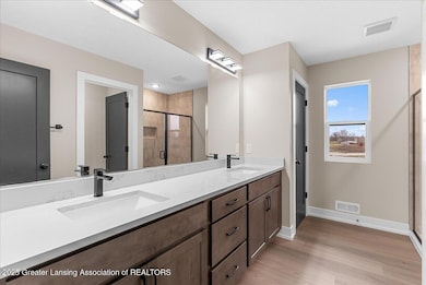 15292 Sherwood Ln, Lansing, MI 48906 - photo 3