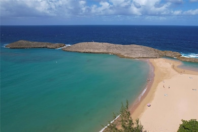 Casa Barco Calle Mar Bella, Vega Baja, PR 00693 - photo 4