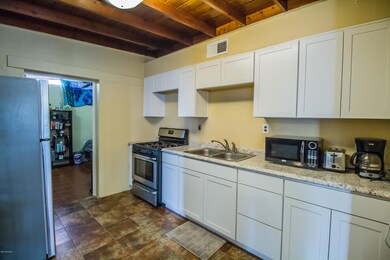 211 E Yavapai Rd, Tucson, AZ 85705 - photo 3