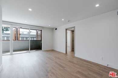 12425 Texas Ave unit 23, Los Angeles, CA 90025 - photo 3