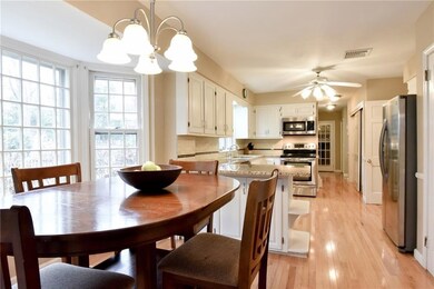 521 Love Ln, Warwick, RI 02886 - photo 6