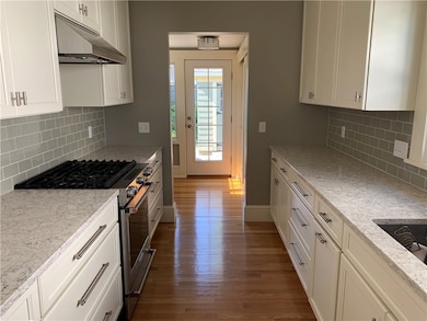 4 Boughton Rd, Newport, RI 02840 - photo 7