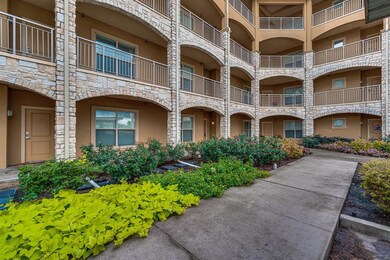 9900 Spur 294 unit 3106, Corsicana, TX 75109 - photo 2
