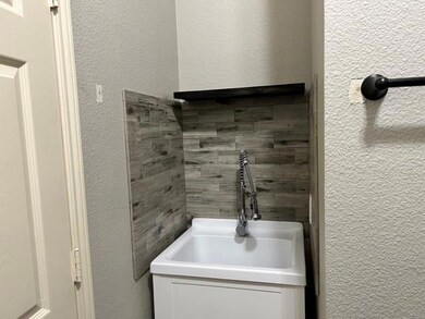 249 Lakeview Way, Celina, TX 75009 - photo 7