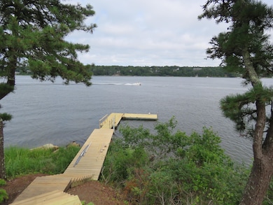 170 Driftwood Ln, South Yarmouth, MA 02664 - photo 4