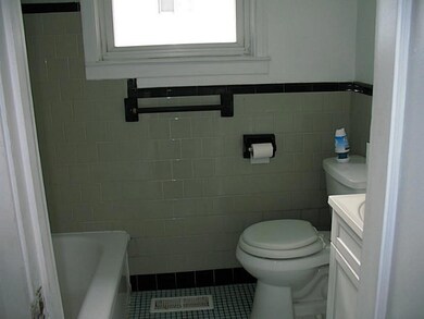 30 Ludlow Rd unit A, Middletown, RI 02842 - photo 7