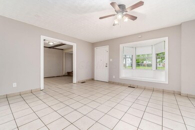 4756 Stiles Ave, Columbus, OH 43228 - photo 7