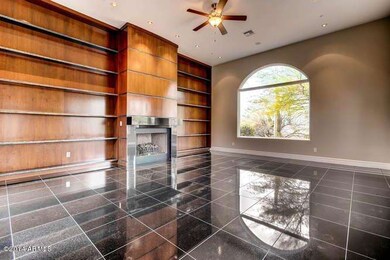 11159 E Harris Hawk Trail-small-005-Livi