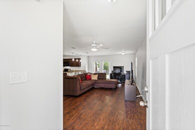 8361 Highfield Ave, Jacksonville, FL 32216 - photo 7