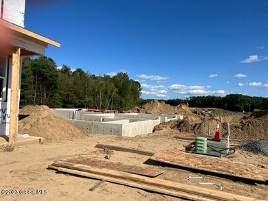 31 Daintree Dr, Saratoga Springs, NY 12866 - photo 2