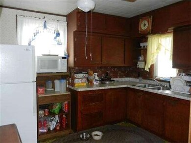 7 W Bliss St, South Dartmouth, MA 02748 - photo 6