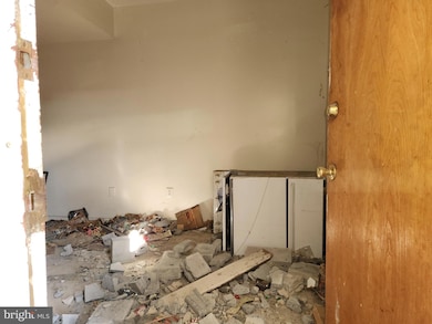 902 N Stricker St, Baltimore, MD 21217 - photo 5