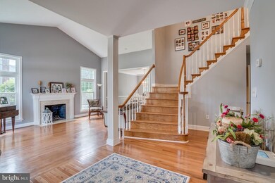 9017 Weatherly Way, Lorton, VA 22079 - photo 4