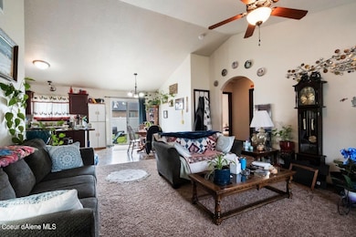 006-1513NMoonstoneSt-PostFalls-ID-83854-