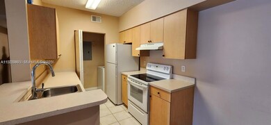 10312 Fox Trail Rd S unit 1004, West Palm Beach, FL 33411 - photo 5