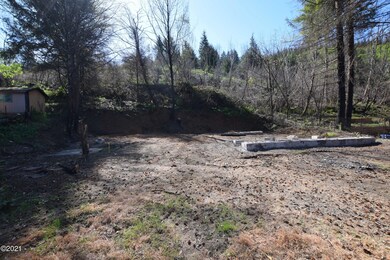Looking towards back of lot