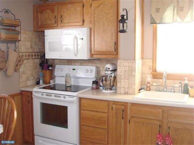 84 Zions Church Rd, Shoemakersville, PA 19555 - photo 5