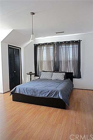 Spacious room on the second floor 