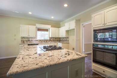 8506 S 70th, Tulsa, OK 74113 - photo 7