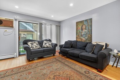 7218 W Wrightwood Ave unit 111, Elmwood Park, IL 60707 - photo 2