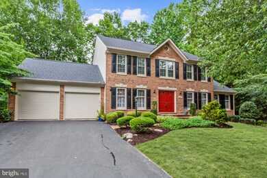 8321 Argent Cir, Fairfax Station, VA 22039 - photo 3